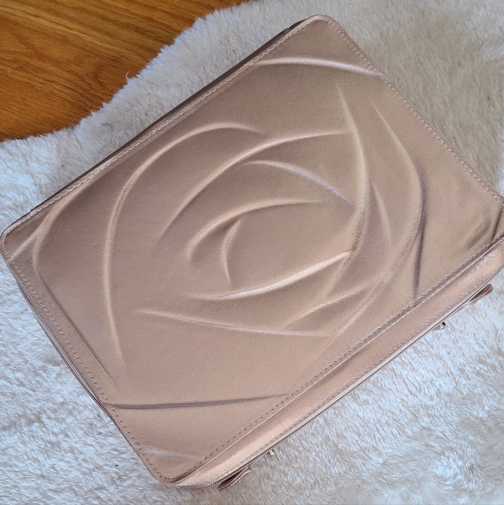 Cosmetic Case